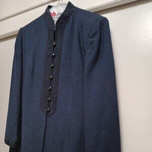 100% Wool suit & skirt, size 4